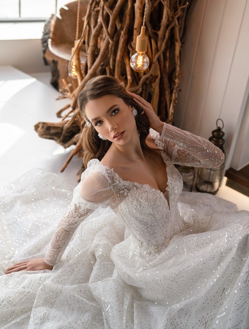 https://elisebride.ro/images/stories/virtuemart/product/EMILIA            (4).jpg